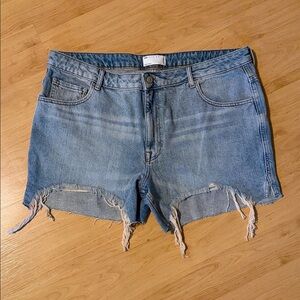 NWOT ASOS Men’s Light Blue Distressed Jean Shorts